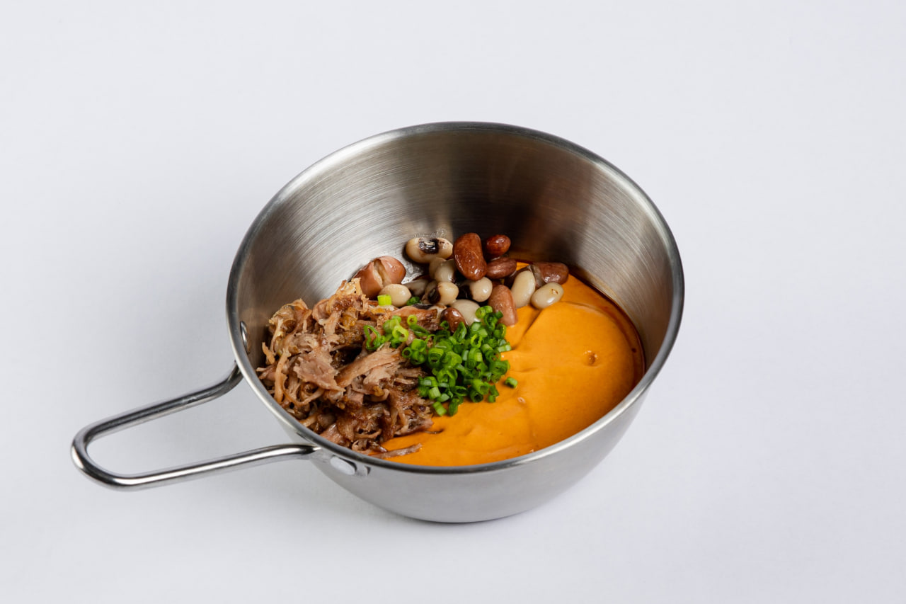 Мутабаль с томлёным мясом